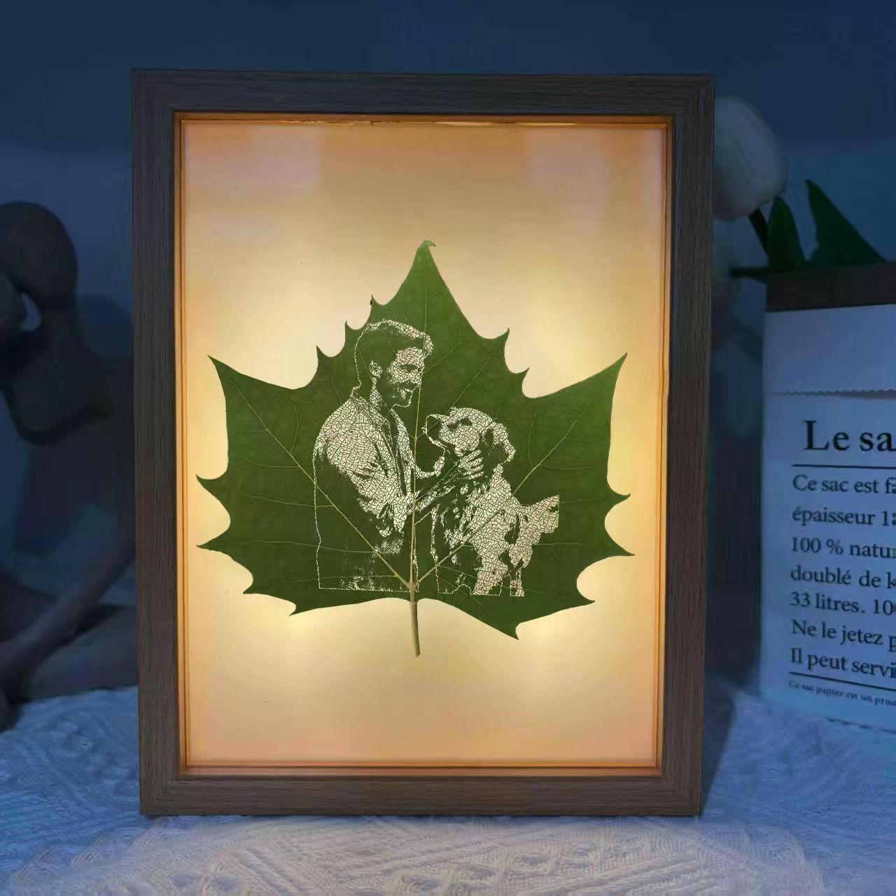 Custom leaf carving memorial portrait of a golden retriever dog with its owner – eco-friendly pet remembrance gift